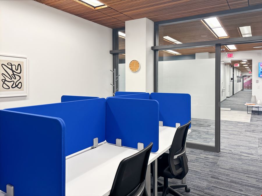 IA, Des Moines - Grand Ave