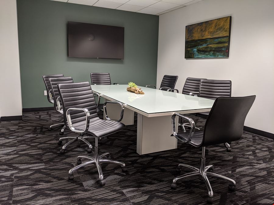Merritt Room 37 ($60/hr or 3cr/hr)