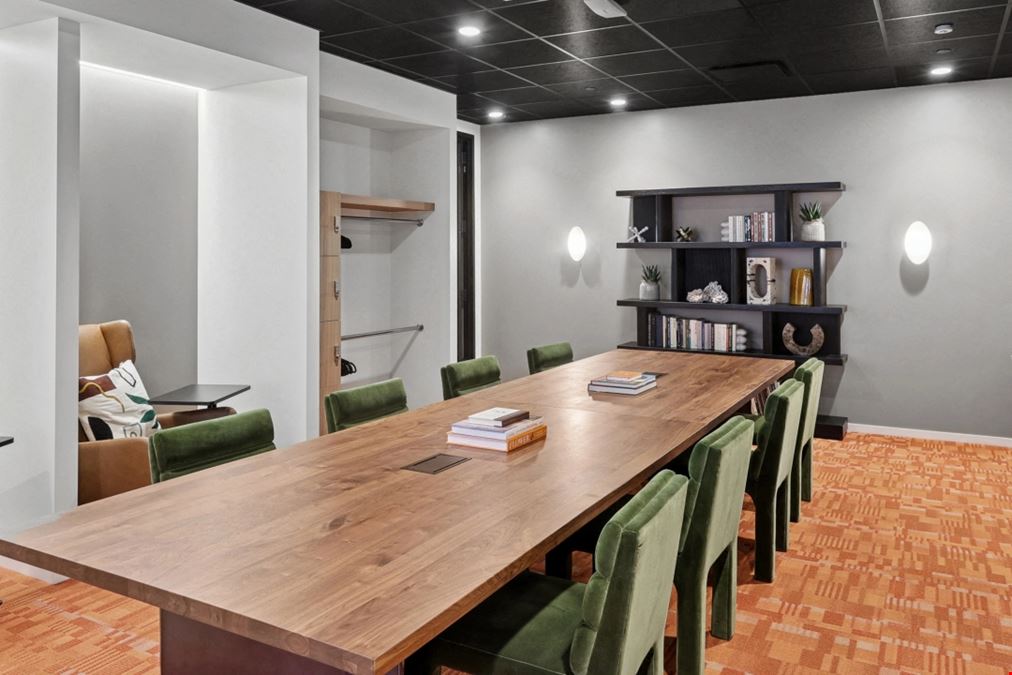 201 East Washington Street