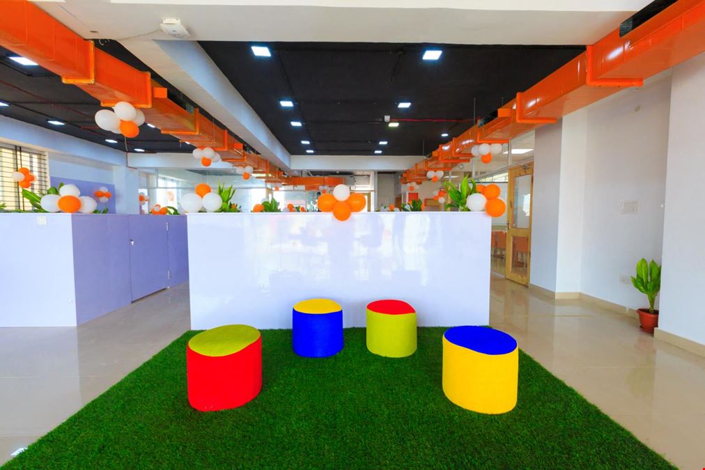 Bhive Workspace - HSR S 6