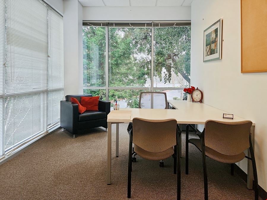 CA, Folsom - Iron Point