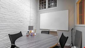 Meeting Room (Up to 6)
