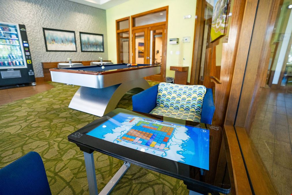 Apt CoWork at The Marq Highland Park