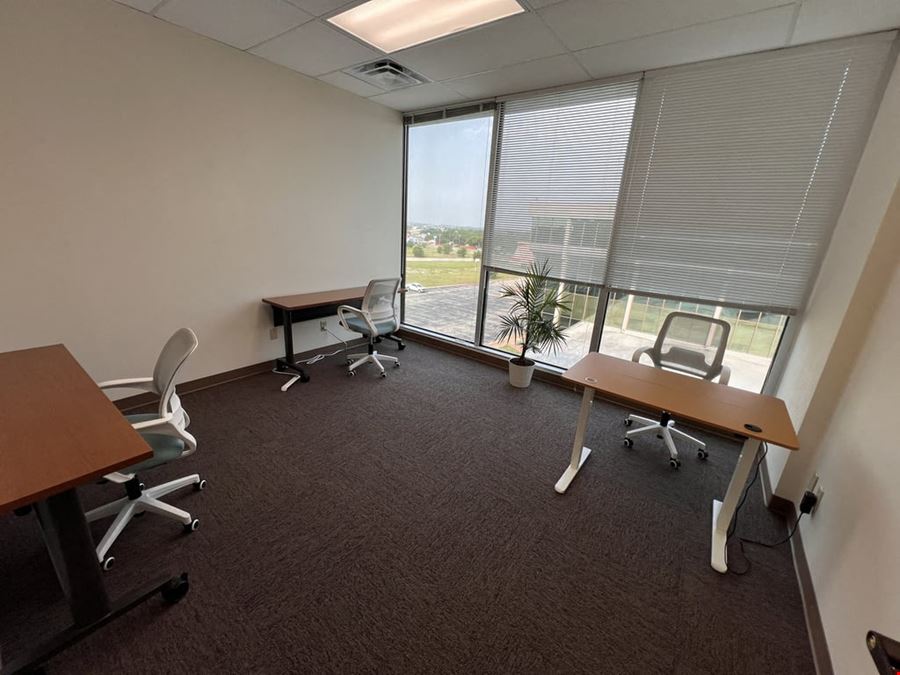Dwell Coworking - Mueller