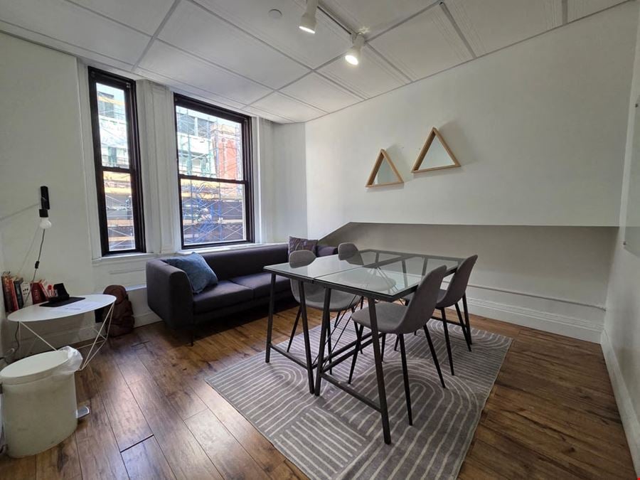 704-H: 4-Person Private Office in Midtown Manhattan