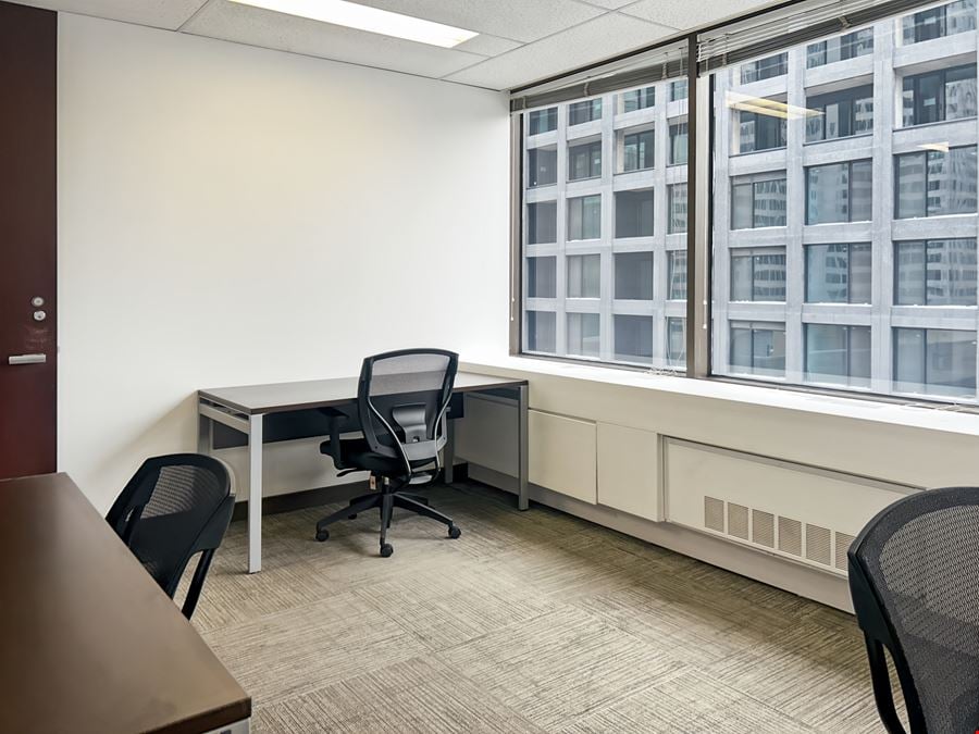 Regus - Montreal - Cathcart & McGill