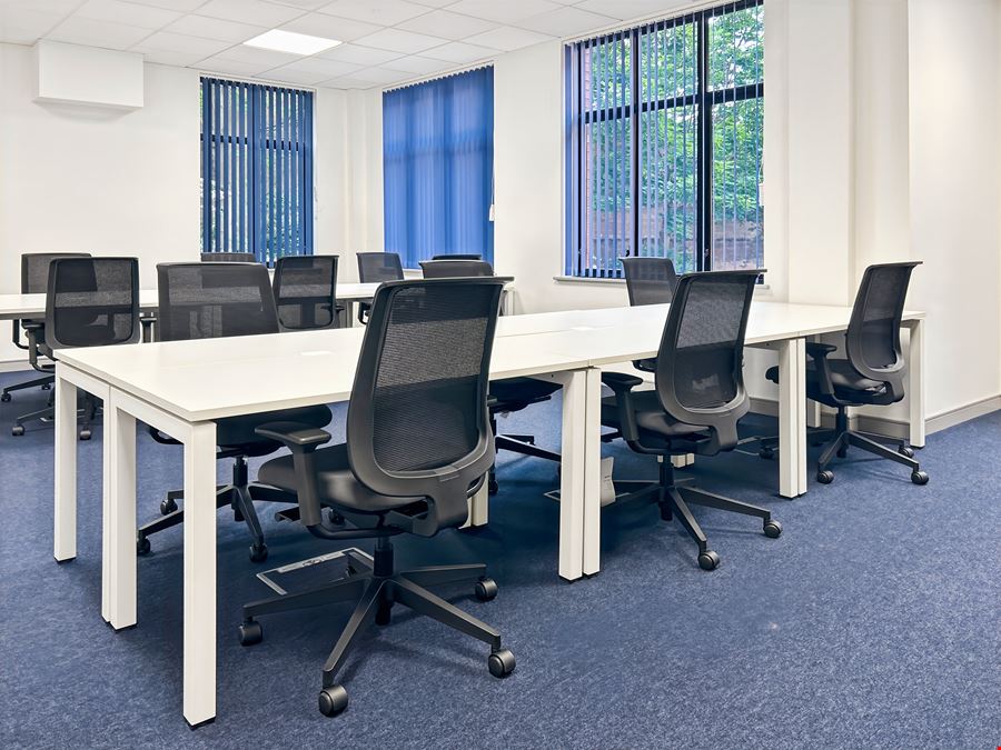HQ - Weavers Business Park