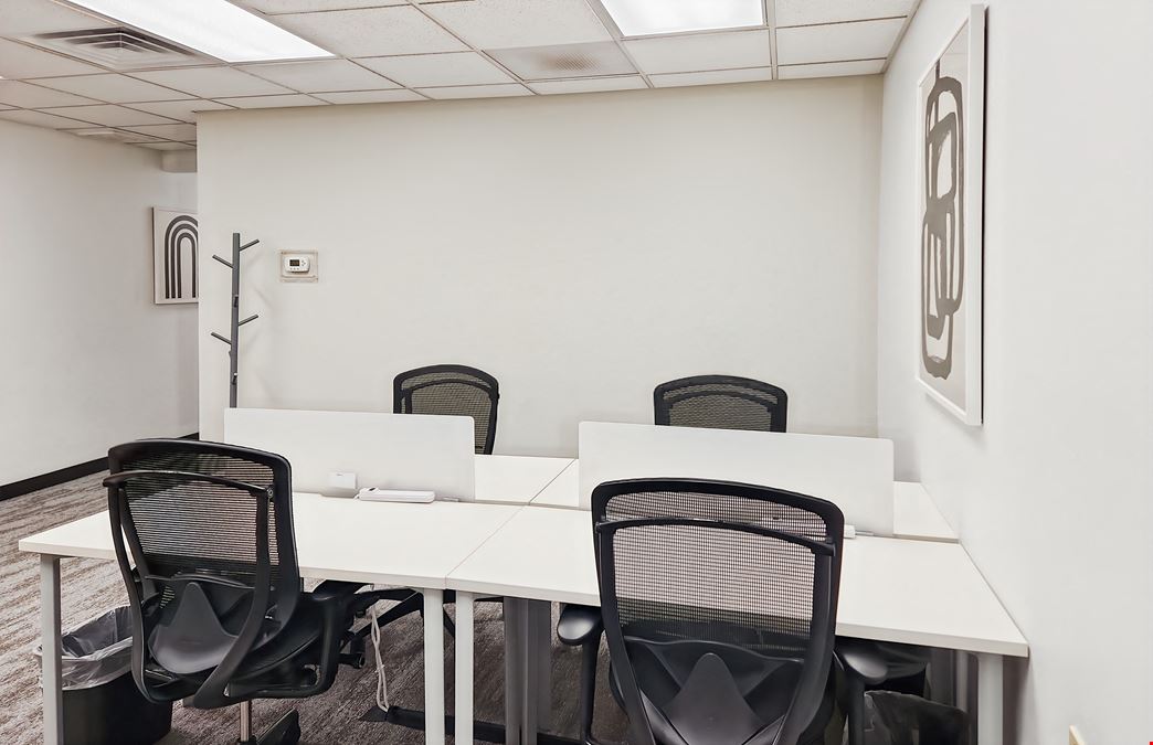 WI, Green Bay - Velp Ave.