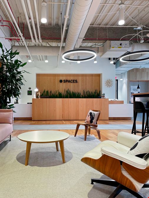 NC, Raleigh - Spaces Crabtree Terrace