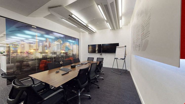 Kitt - 55 Baker Street