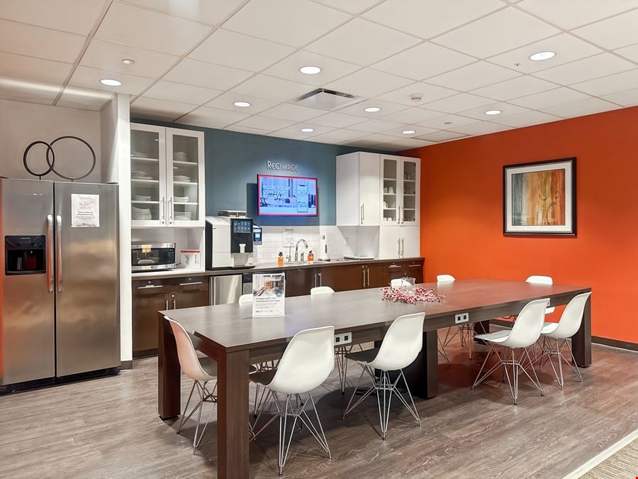 Regus - Yonkers - 1 Ridge Hill