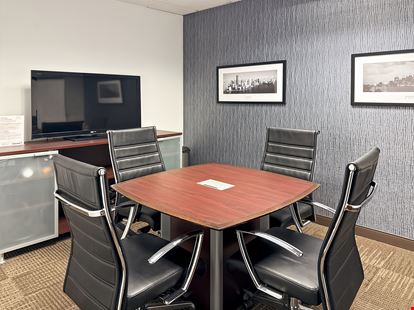 Regus - Redwood City - Twin Dolphin Drive