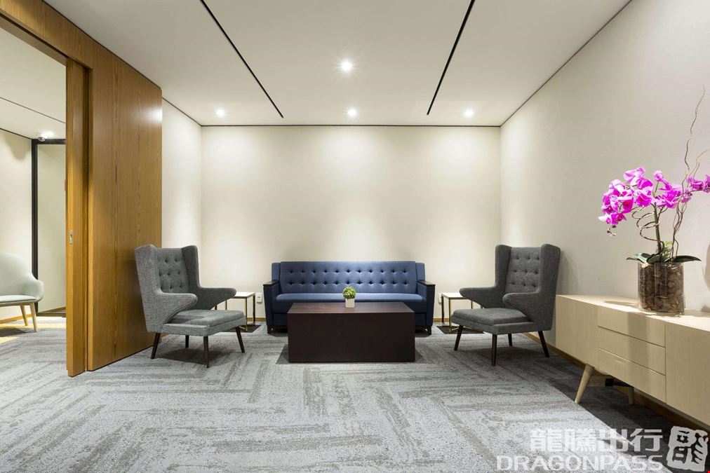 Plaza Premium Lounge (Arrivals) Galeao-A.C. Jobim International Airport Terminal 2