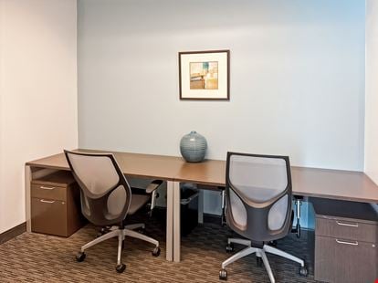 Regus - Louisville - Ormsby III Forest Green