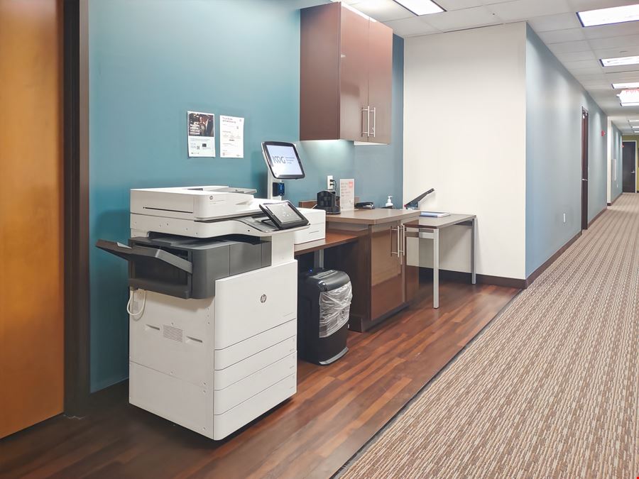 Regus - Waukesha –