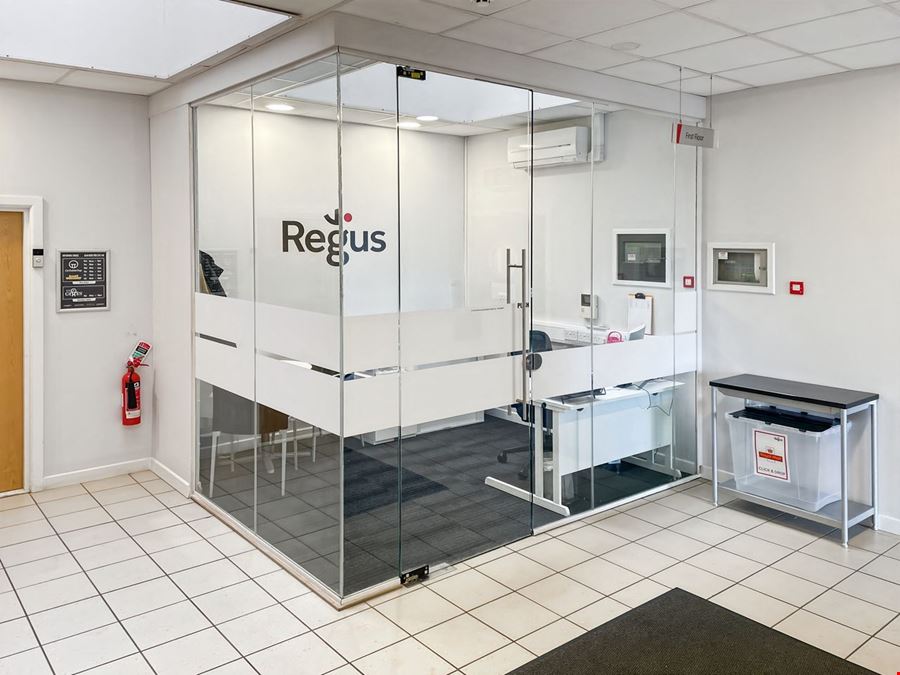 Regus - Coleraine River House