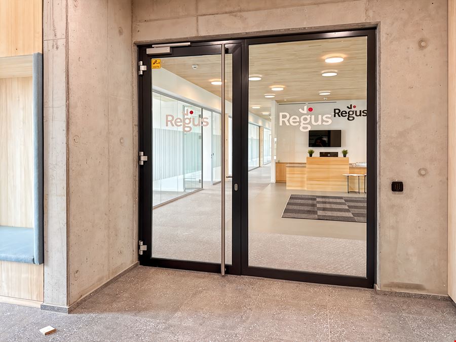 Regus - Friedrich-Henning Straße