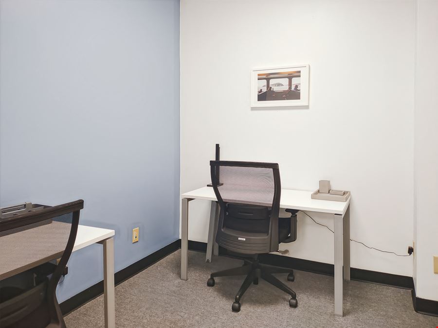 WI, Waukesha - 259 W Broadway