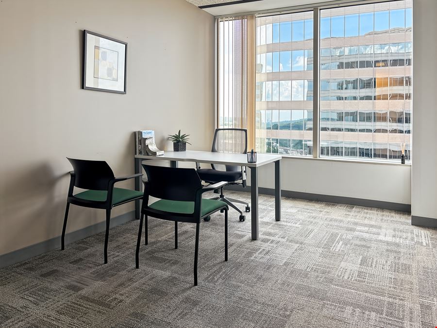 GA, Atlanta - Galleria 400