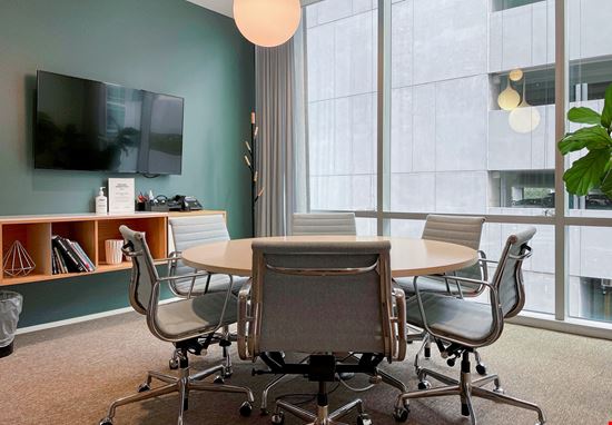 NC, Raleigh - Spaces Crabtree Terrace