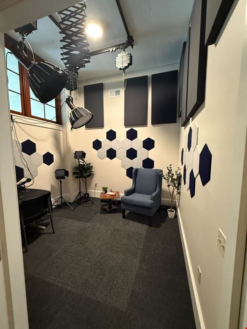 Studio Room