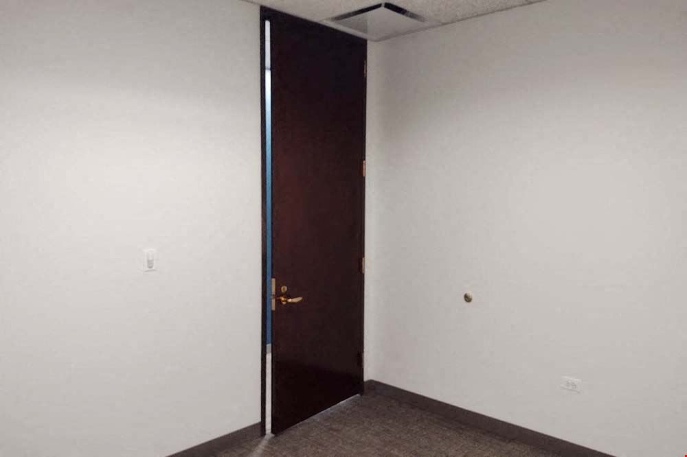 3030 Warrenville Road