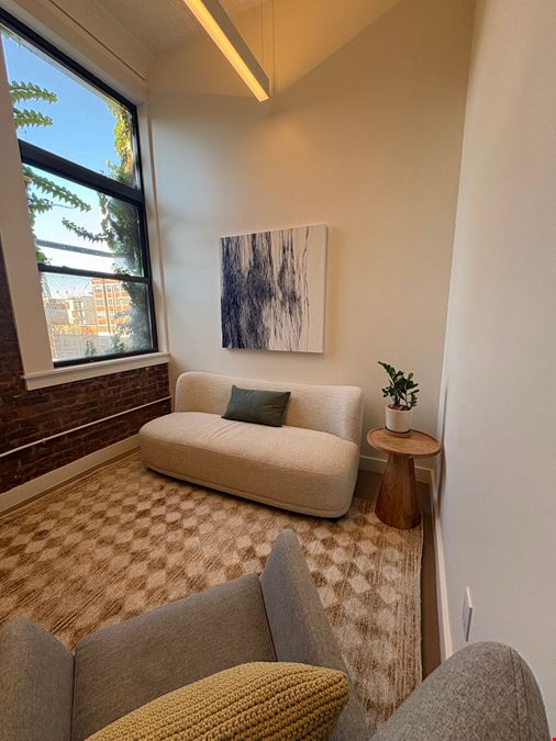 Blue Panda Office Spaces Broadway Outpost