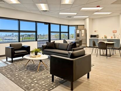 Regus - Sacramento - 1750 Howe