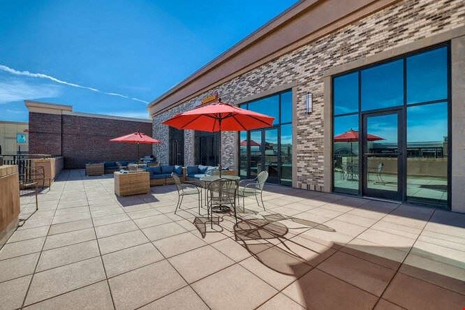 Aurora Office Evolution