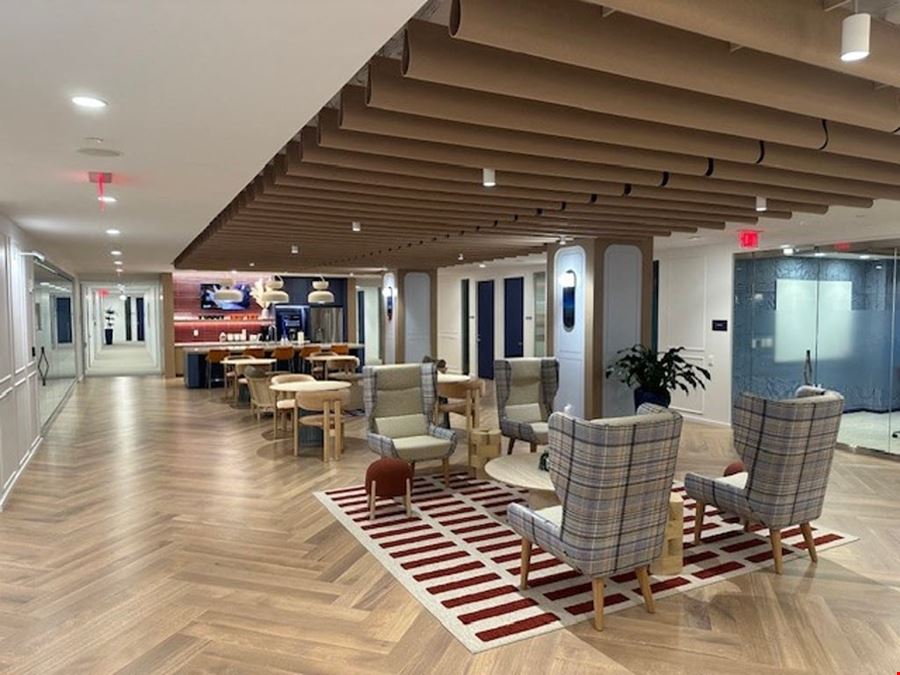 Carr Workplaces - Tysons Boulevard