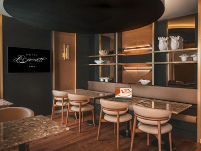 Preview of Hotel Barnett Paris Office space for Rent in Paris