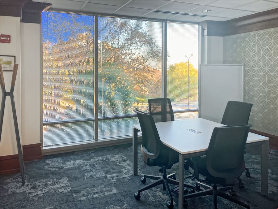 Regus - Lawrenceville - Huntcrest