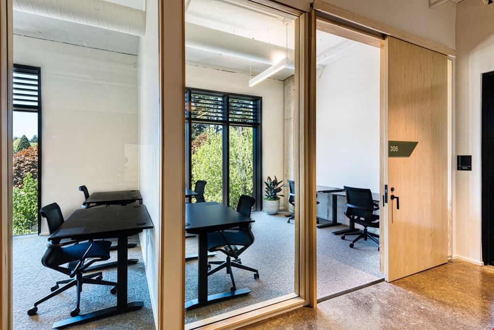 Small Day Office