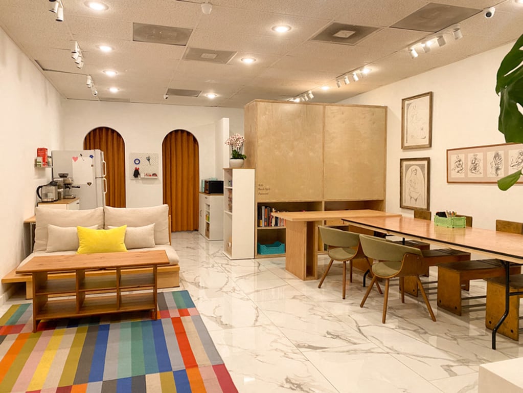 Open Desk Coworking