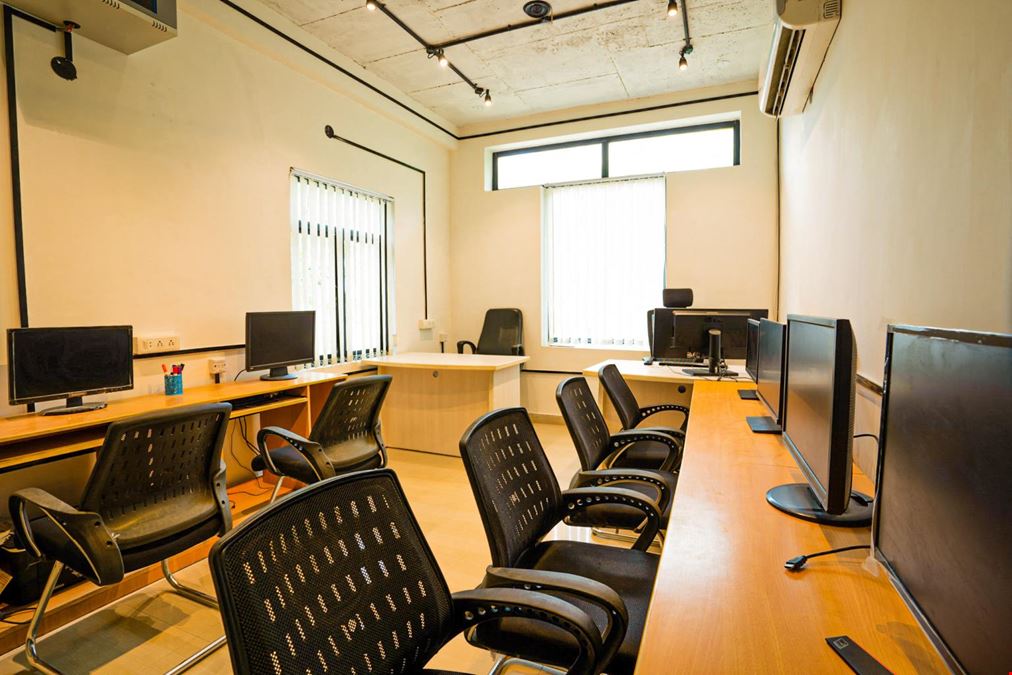 Nettx-Suits Coworking Spaces - Hanuman Nagar