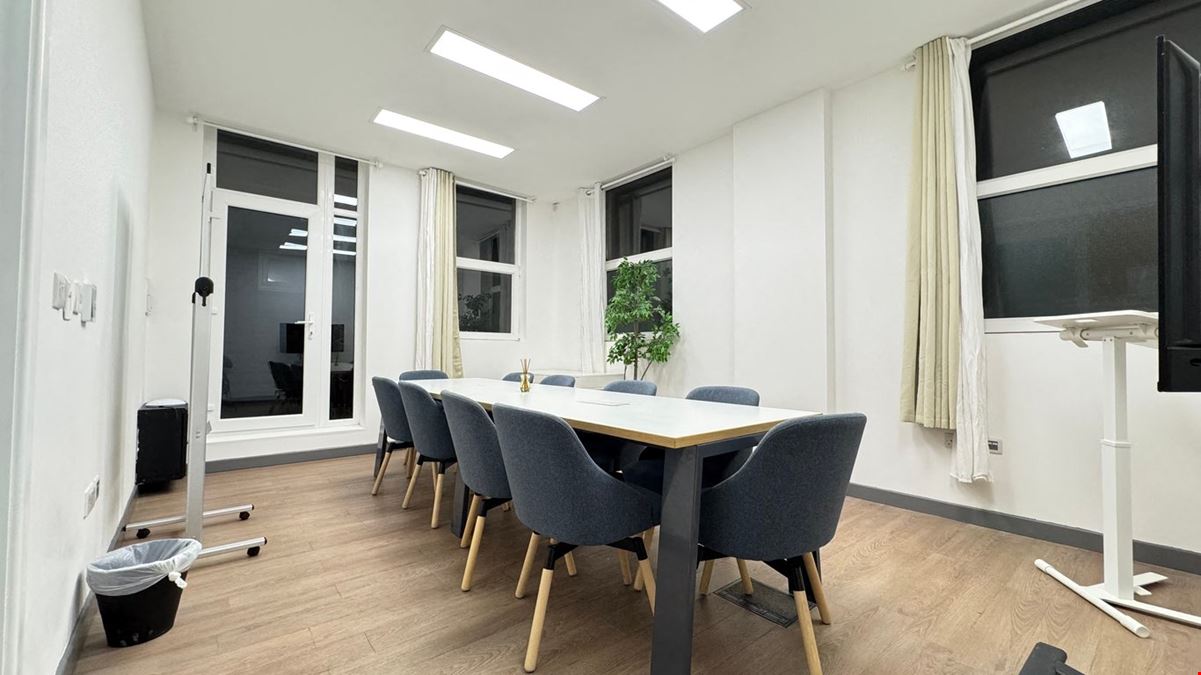 Collaborative One - Workspaces Reimagined