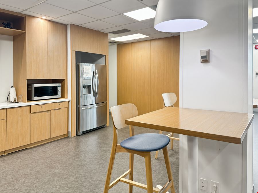 Woodbine Steeles Corporate Centre