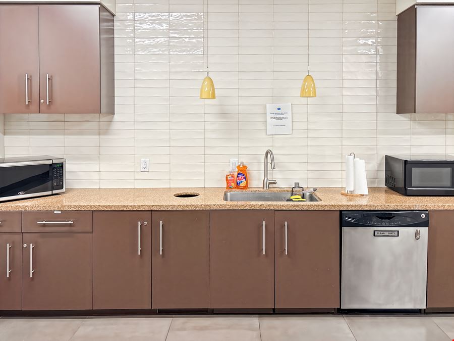 CA, Irvine - Irvine Center Drive