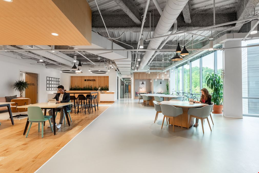 NC, Raleigh - Spaces Crabtree Terrace