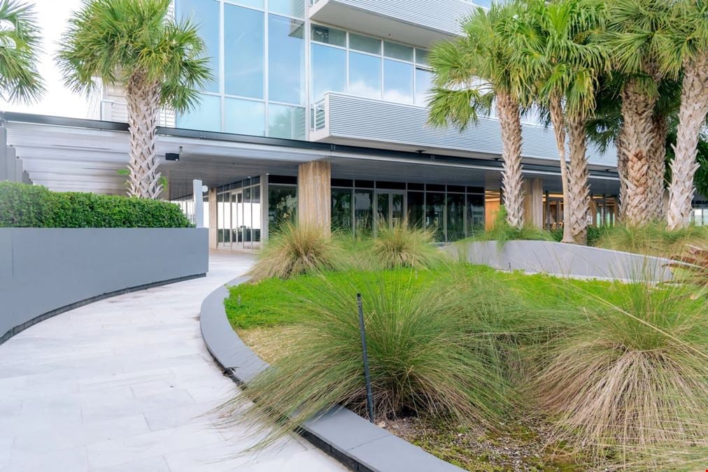 Industrious - Aventura Onyx Tower