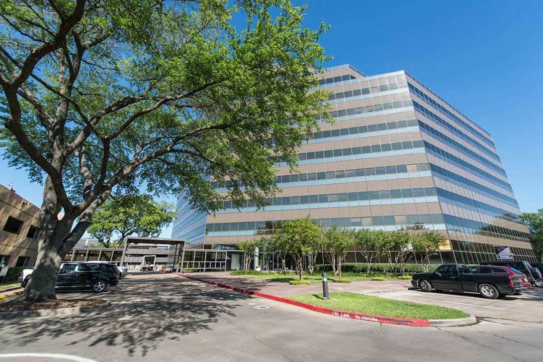 Shared workspaces at Avalon Suites - Westchase 9801 Westheimer Road ...
