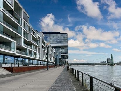 Preview of Signature - Kranhaus Süd - day office in Köln