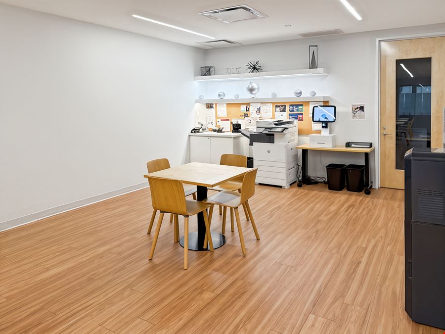 Regus - Philadelphia - One Liberty Place