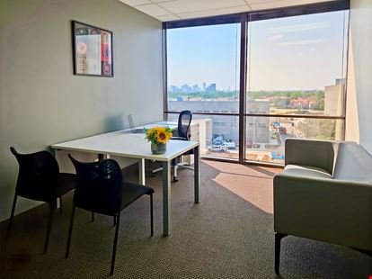 TX, Dallas - Mockingbird Towers