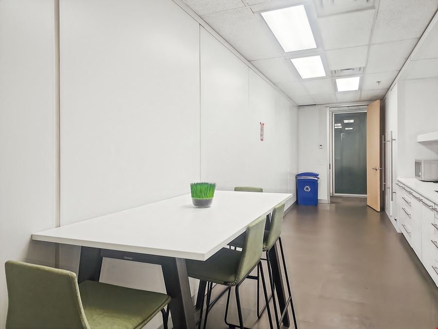 Regus - Calgary - Westmount