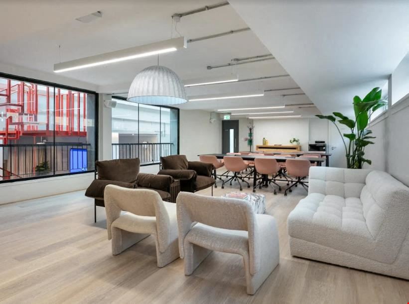 Spacemade - Hale House 42 Portland Place