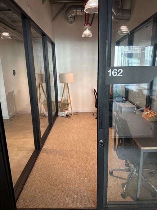 Small Day Office 162