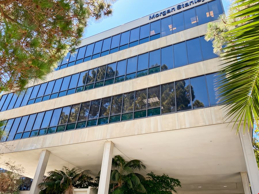 CA, Rolling Hills Estates - Twin Towers