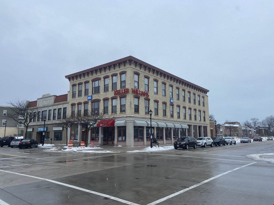 WI, Sheboygan - N 8th St