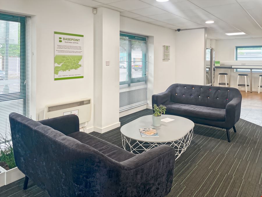 Basepoint - Harts Farm Way
